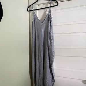 Linen stripped dress w pockets